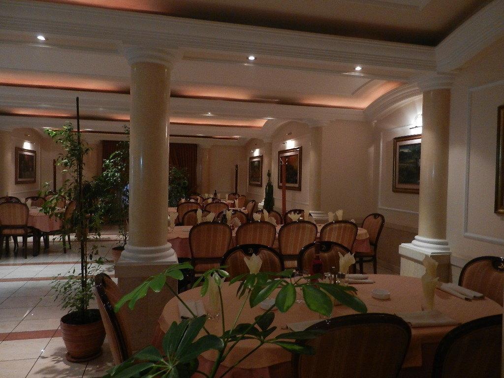 Guesthouse Ellite โปชาเรวัซ ภายนอก รูปภาพ